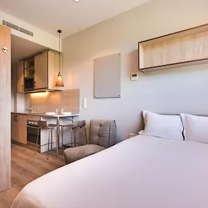 Livensa Living Apartment