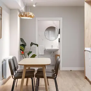 Limehome Tristan De Leguizamon Kalea Apartment